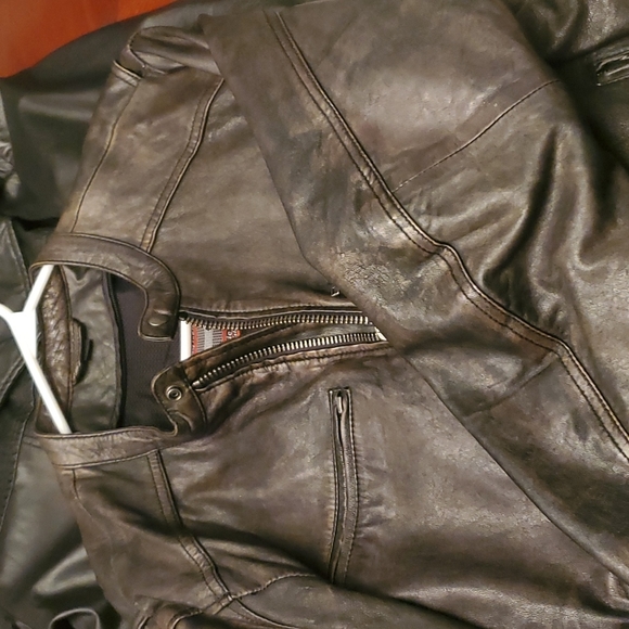 Leather café racer jacket - Picture 3 of 4